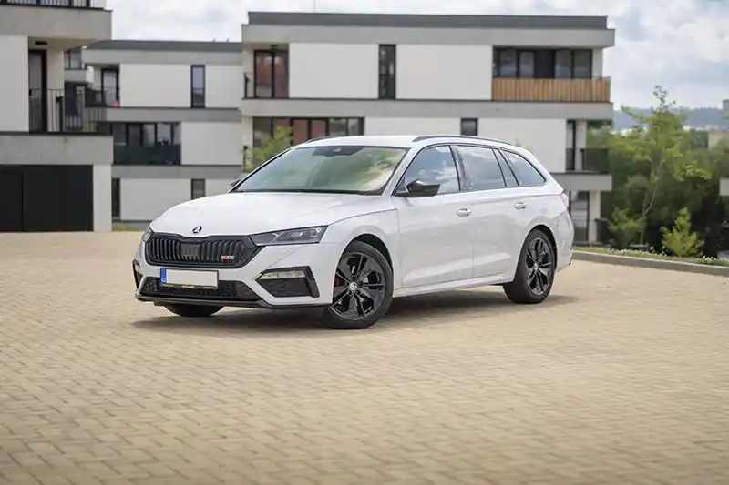 Škoda Octavia IV RS